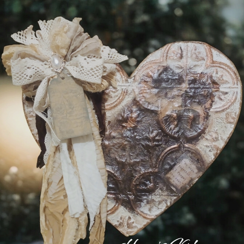 Hope's Kid Mixed Media Heart Wall Art - Picture 2 of 2